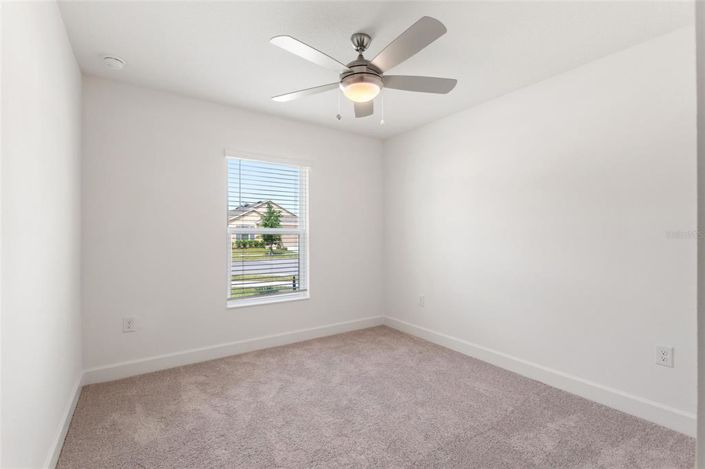 Image No.11-3 Bed House for sale