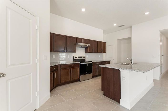 Image No.5-3 Bed House for sale