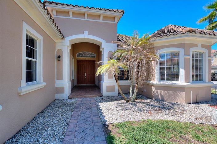 Image No.22-5 Bed House for sale