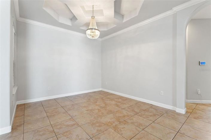 Image No.47-5 Bed House for sale