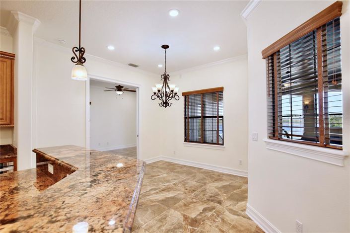 Image No.24-4 Bed House for sale