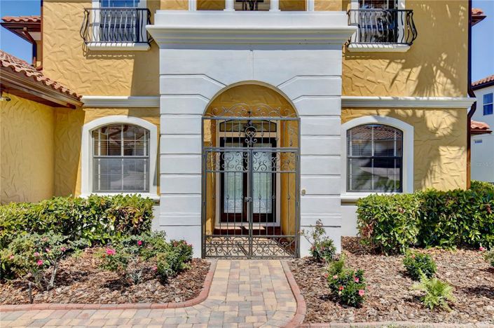 Image No.5-4 Bed House for sale