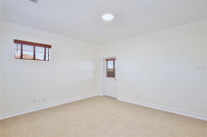 Image No.54-4 Bed House for sale