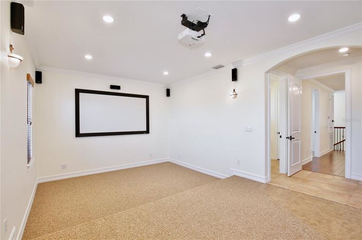 Image No.57-4 Bed House for sale