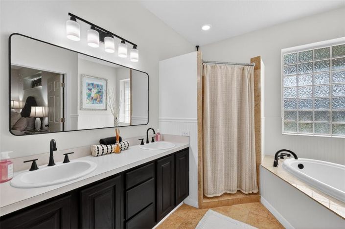 Image No.25-Maison de 4 chambres à vendre à Saint John