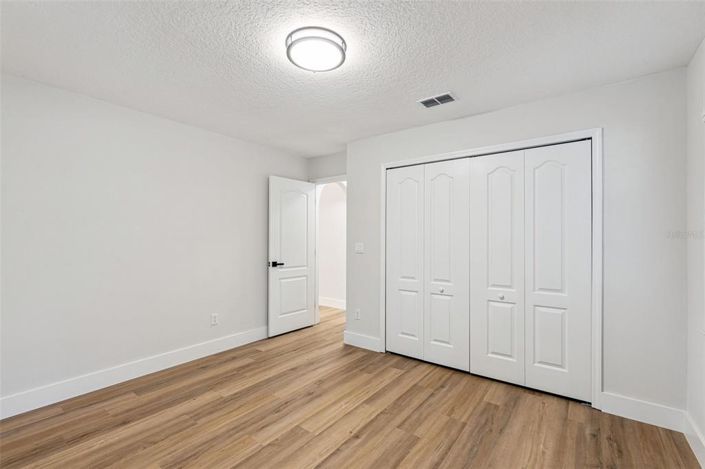 Image No.27-4 Bed House for sale