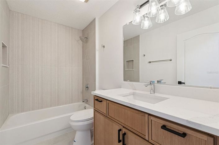 Image No.35-4 Bed House for sale