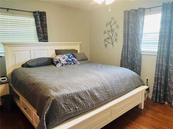 Image No.32-3 Bed House for sale