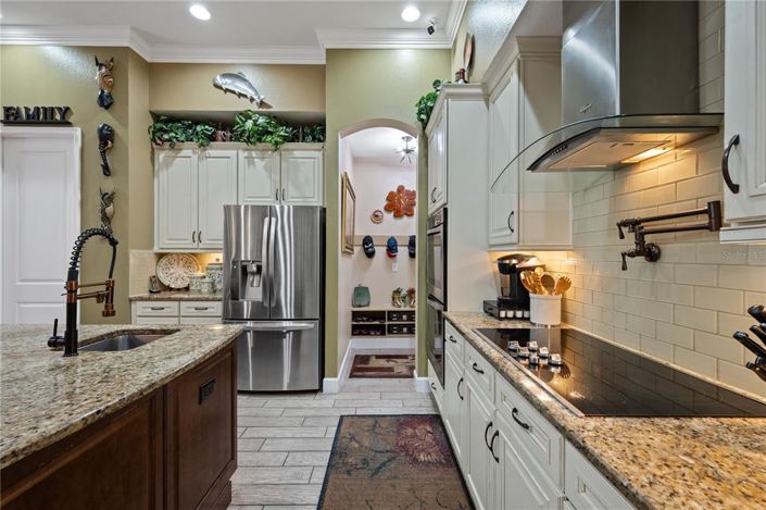 Image No.14-4 Bed House for sale