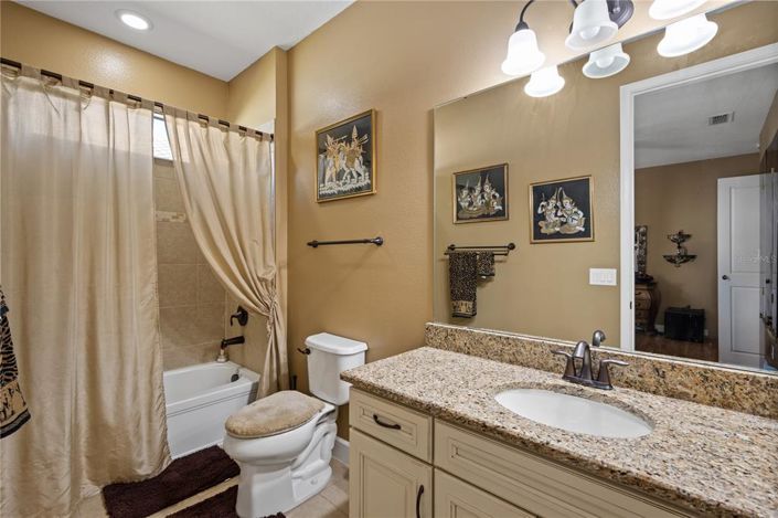 Image No.25-4 Bed House for sale