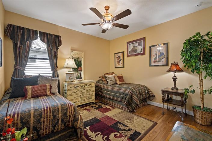 Image No.26-4 Bed House for sale