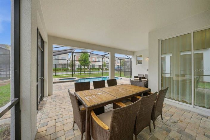 Image No.16-6 Bed House for sale