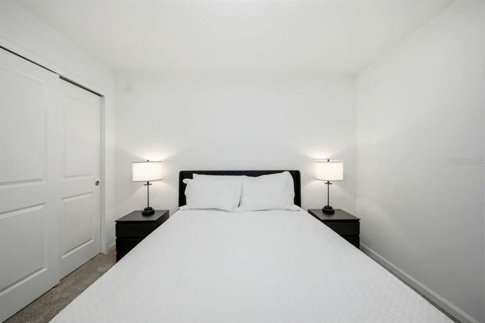 Image No.22-6 Bed House for sale