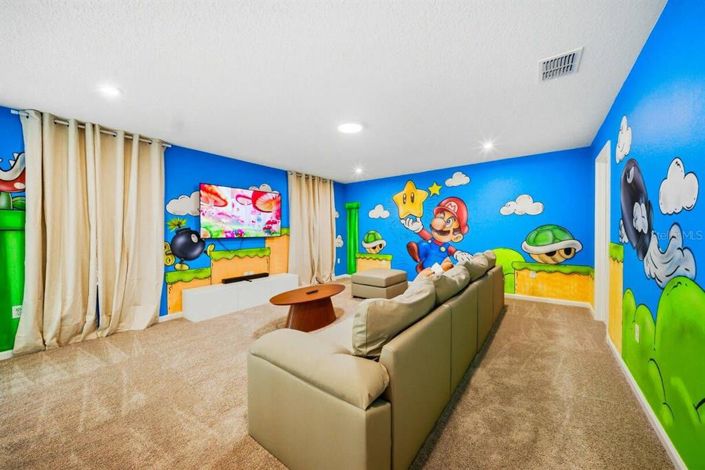 Image No.32-6 Bed House for sale