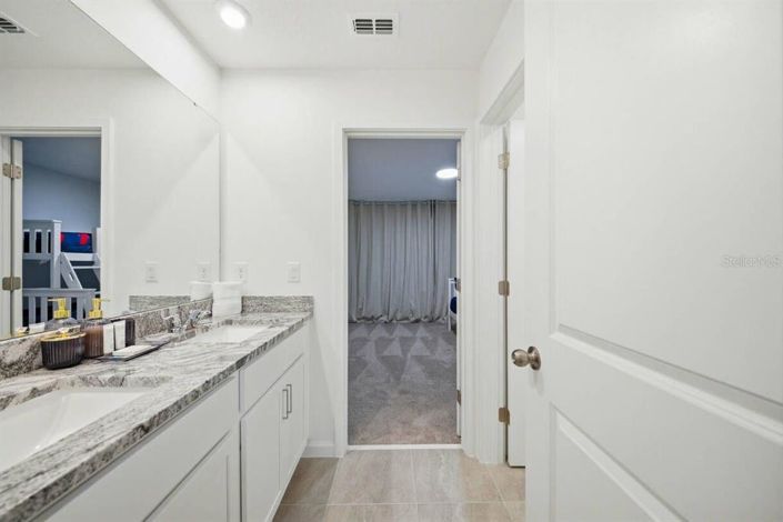 Image No.33-6 Bed House for sale