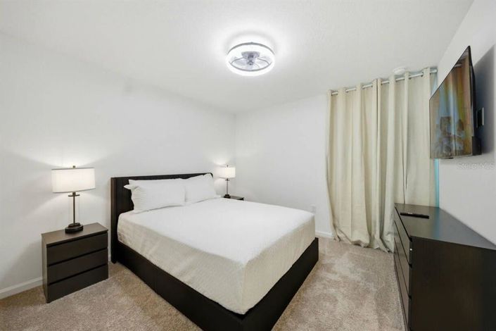 Image No.35-6 Bed House for sale