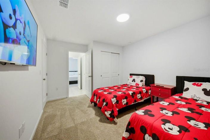 Image No.40-6 Bed House for sale