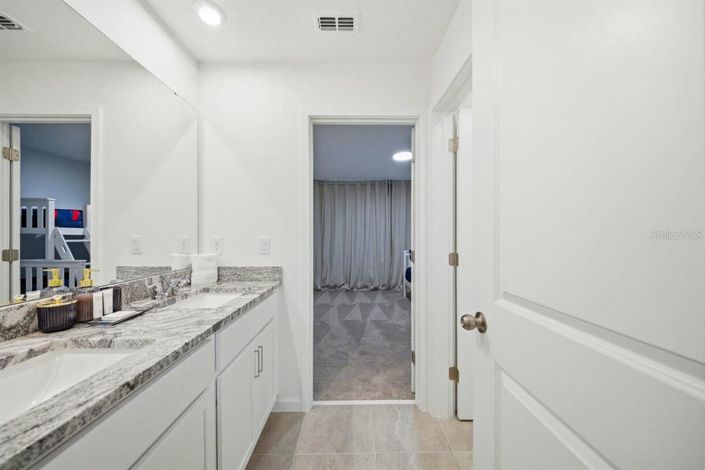 Image No.46-6 Bed House for sale