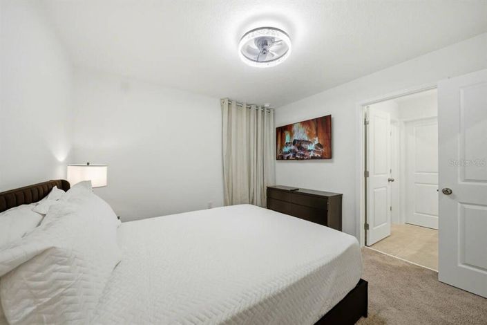 Image No.53-6 Bed House for sale