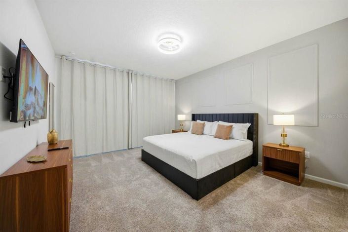 Image No.55-6 Bed House for sale