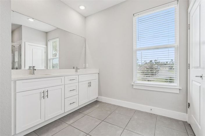 Image No.14-Maison de 4 chambres à vendre à Saint John