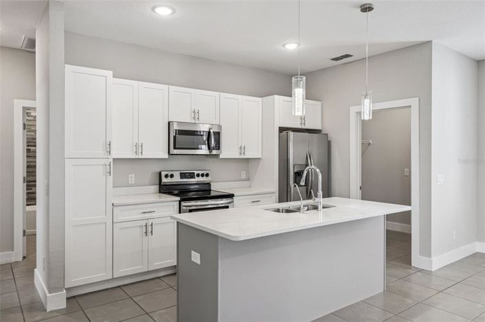 Image No.6-Maison de 4 chambres à vendre à Saint John