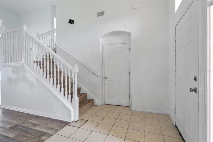 Image No.3-Maison de 4 chambres à vendre à Saint John