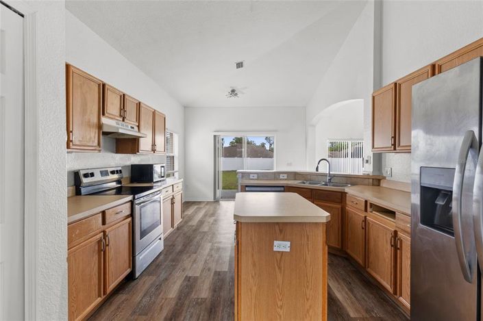 Image No.6-Maison de 4 chambres à vendre à Saint John