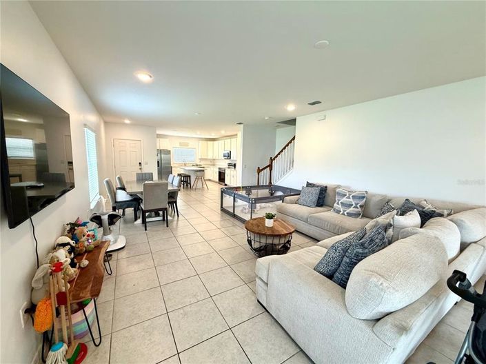 Image No.7-3 Bed Townhouse for sale