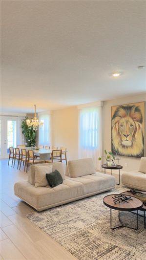 Image No.28-4 Bed House for sale