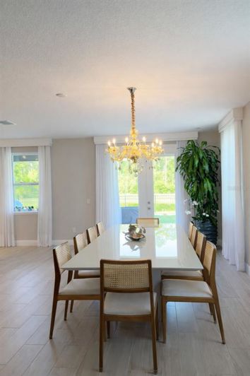 Image No.35-4 Bed House for sale