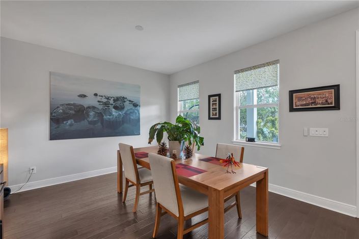 Image No.15-4 Bed House for sale