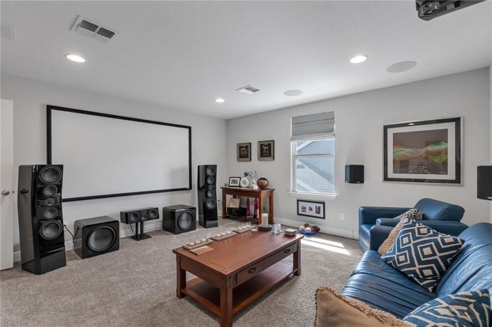 Image No.24-4 Bed House for sale