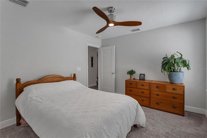 Image No.27-4 Bed House for sale