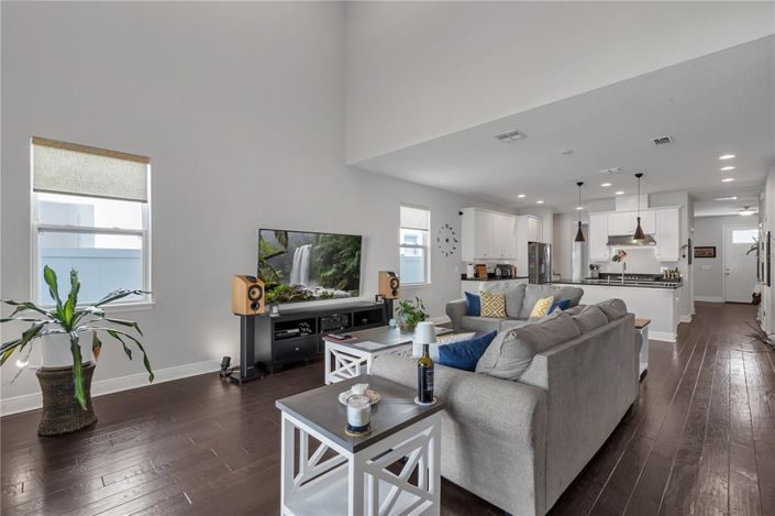 Image No.6-4 Bed House for sale