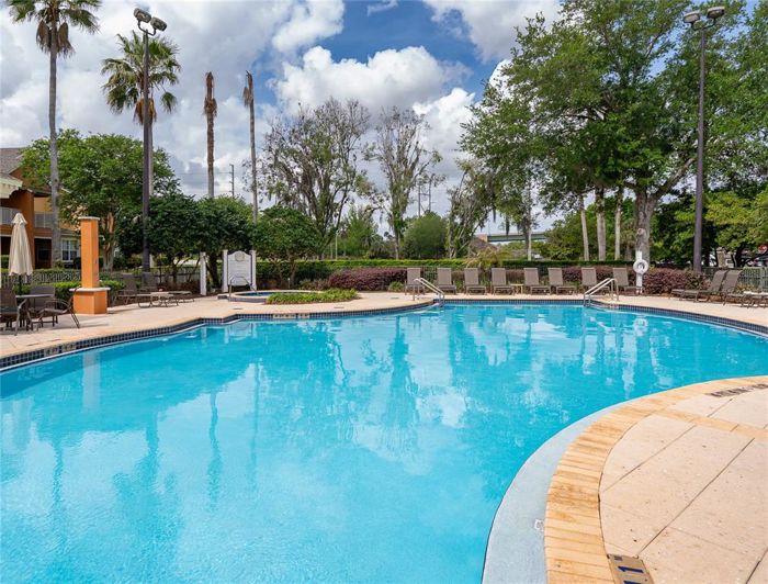 Image No.26-4 Bed Townhouse for sale