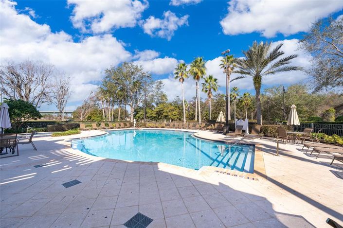 Image No.28-4 Bed Townhouse for sale