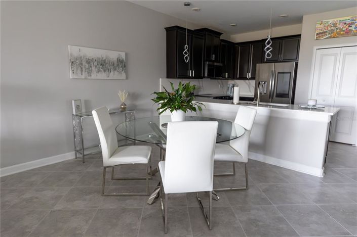 Image No.12-Appartement de 2 chambres à vendre à Saint John