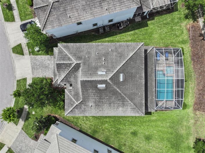 Image No.34-6 Bed House for sale