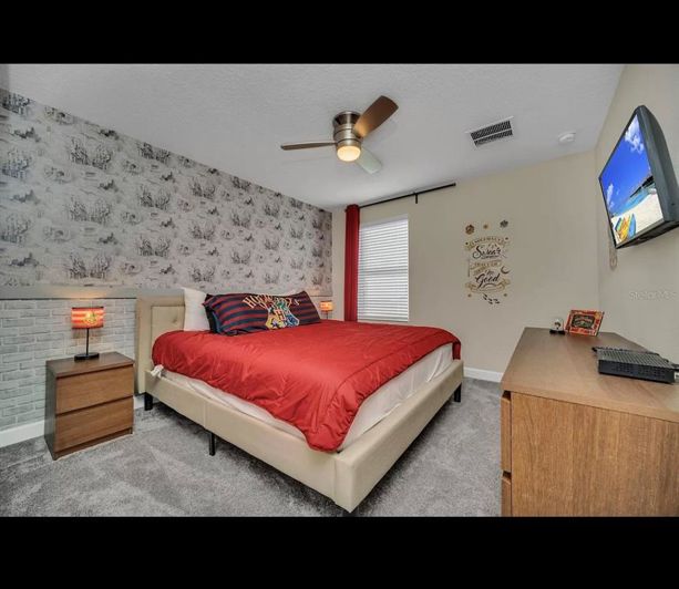 Image No.13-6 Bed House for sale