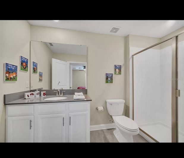 Image No.14-6 Bed House for sale