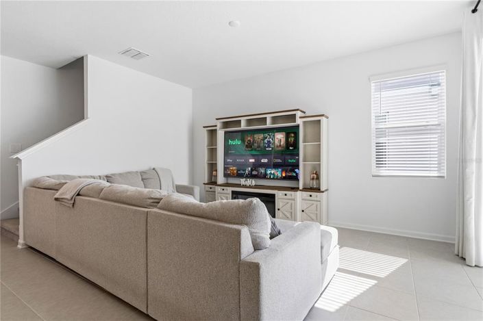 Image No.4-5 Bed House for sale
