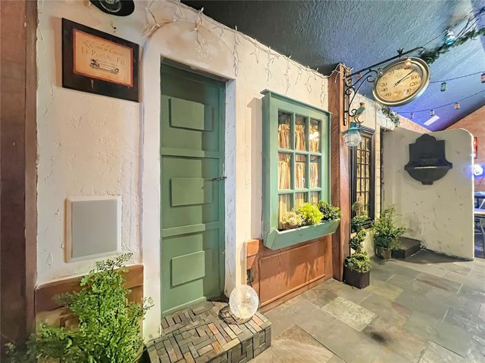 Image No.42-4 Bed House for sale