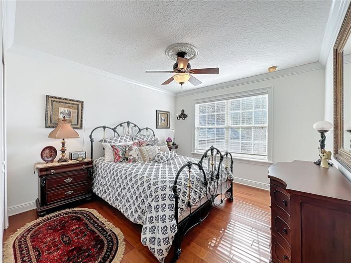 Image No.47-4 Bed House for sale