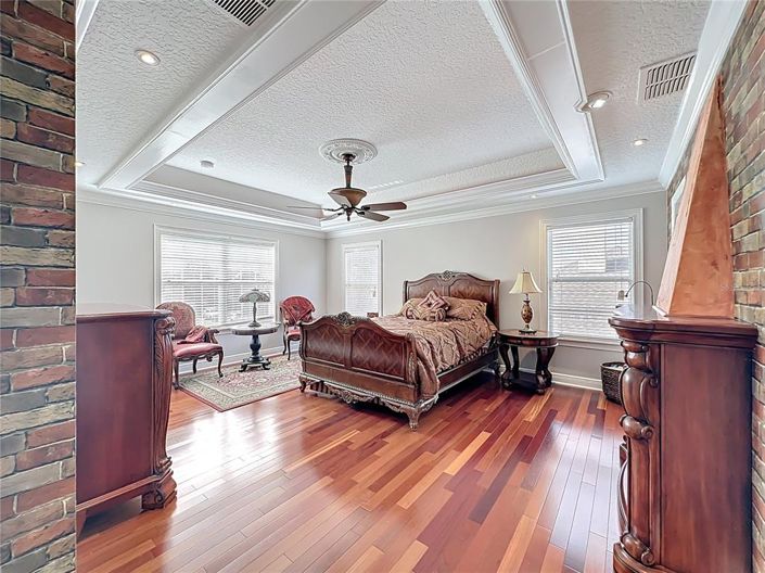Image No.49-4 Bed House for sale
