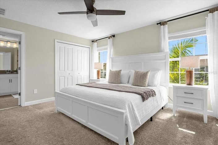 Image No.15-4 Bed Townhouse for sale