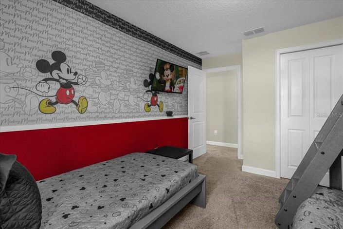 Image No.19-4 Bed Townhouse for sale