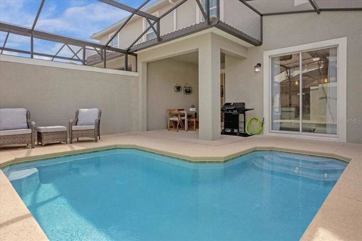 Image No.26-4 Bed Townhouse for sale