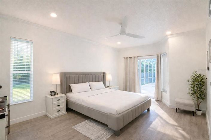 Image No.11-4 Bed House for sale