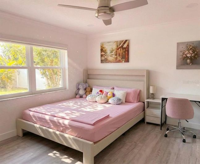 Image No.12-4 Bed House for sale